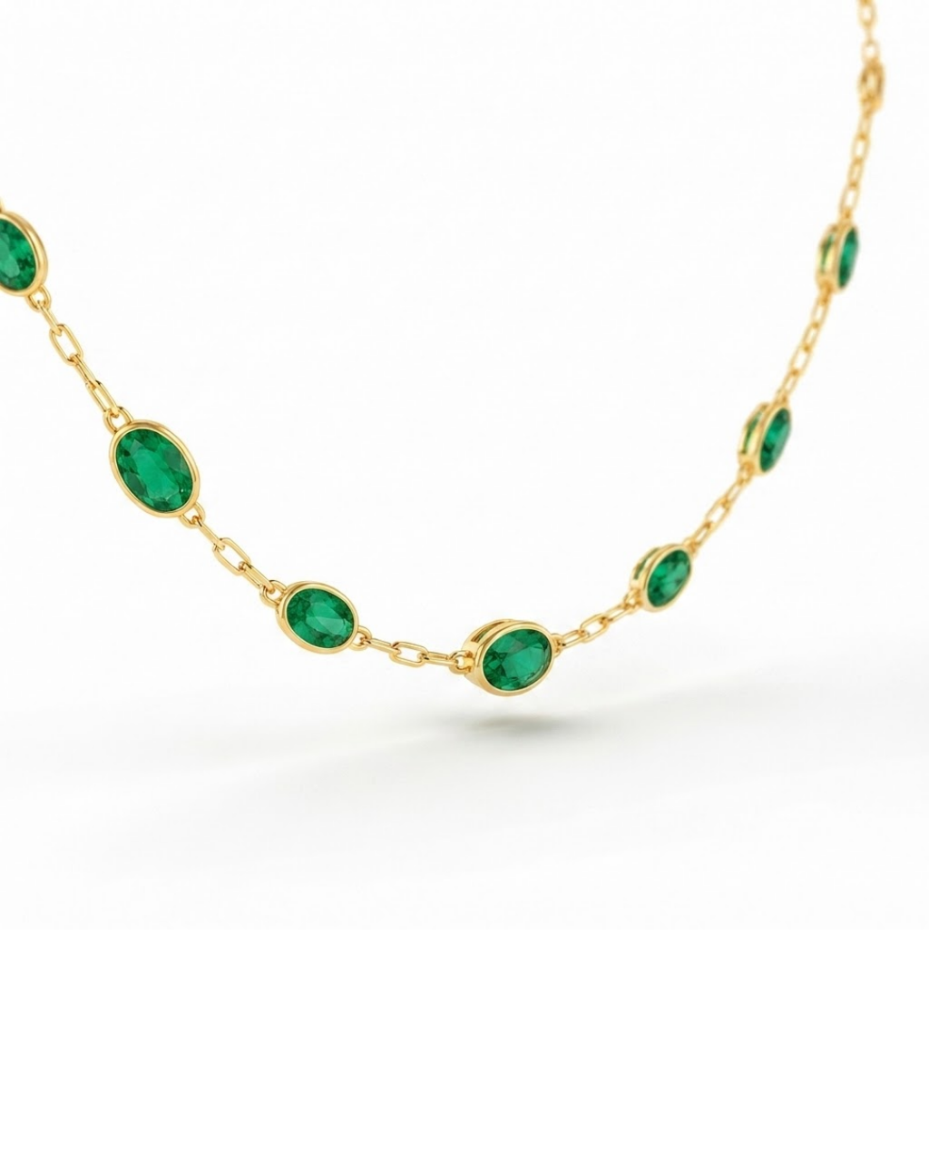 Luminous Multi-Stone Emerald Station Chain