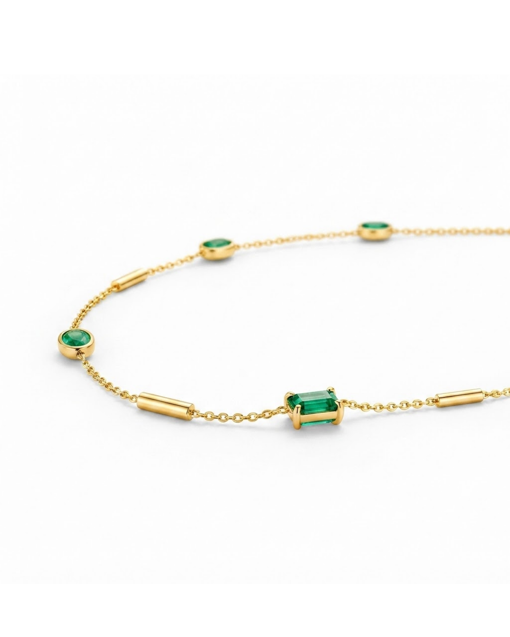 Delicate Emerald Station Chain