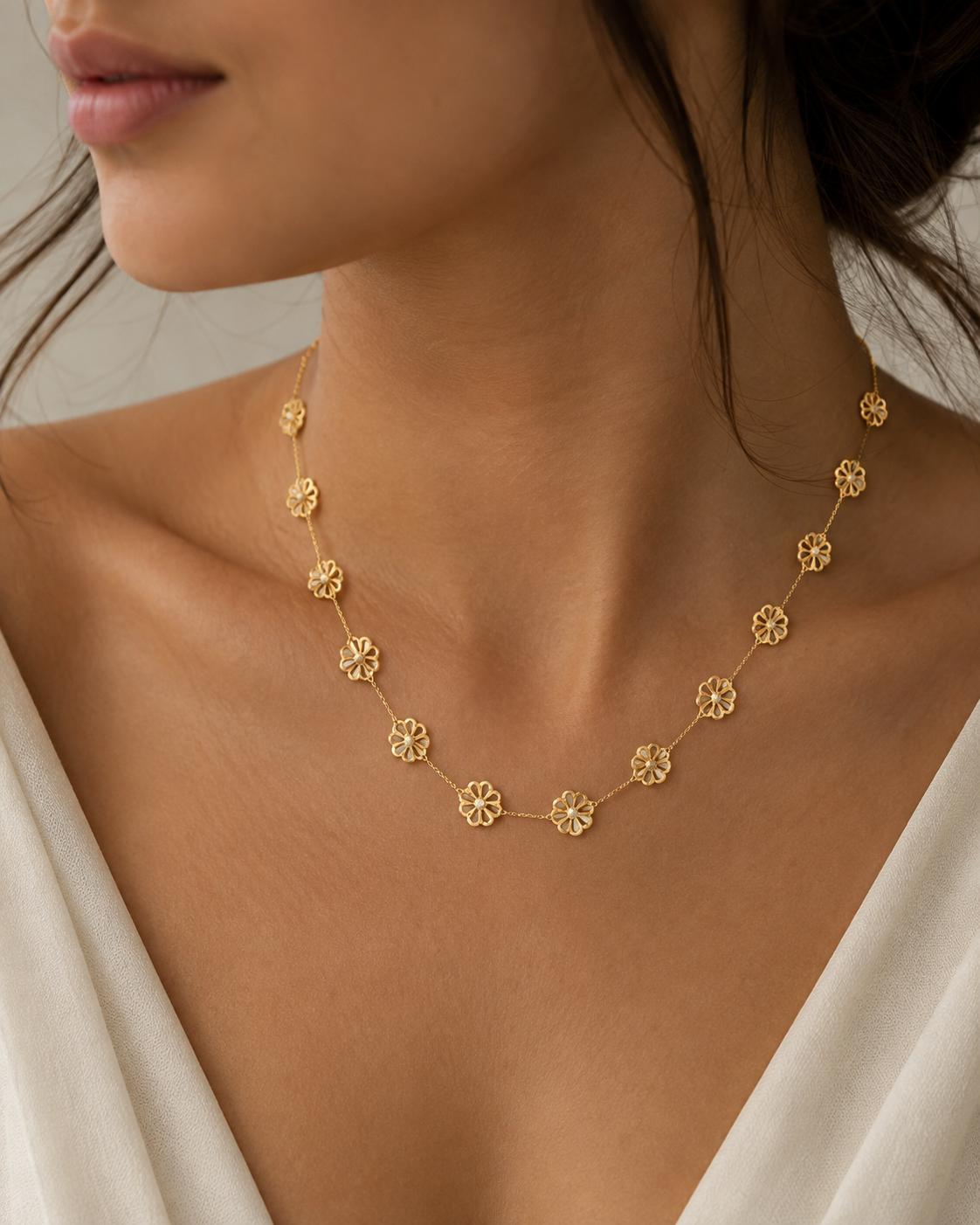 Golden Floral Pearl Station Chain