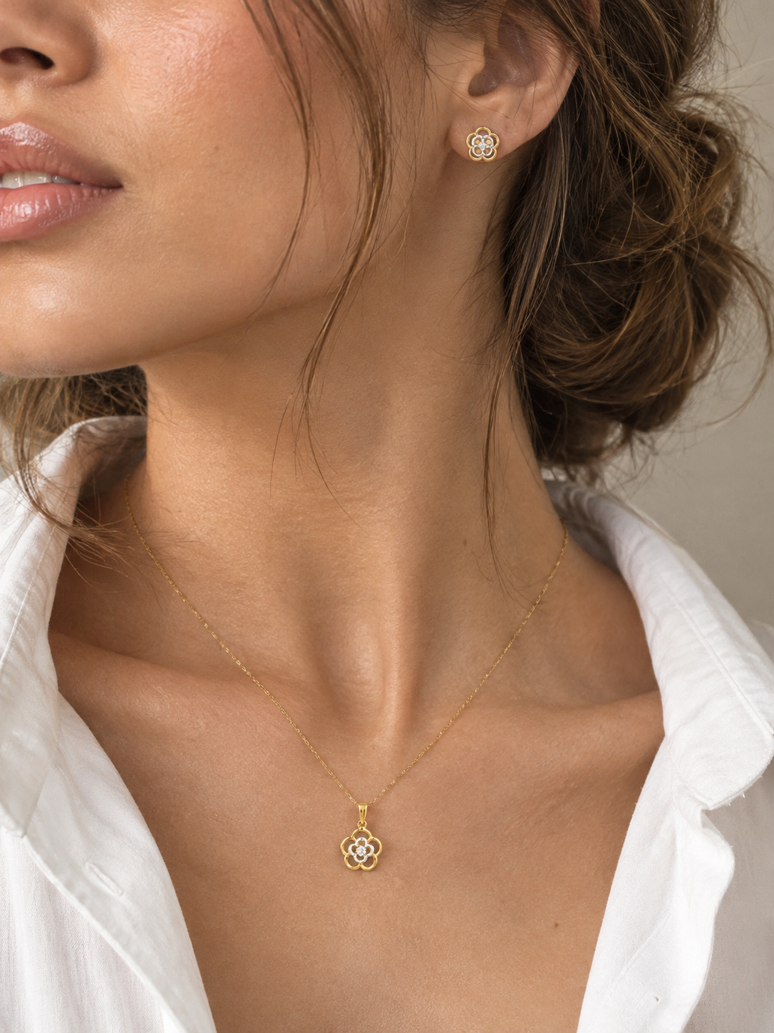 Dual-Tone Floral Petal Pendant Set